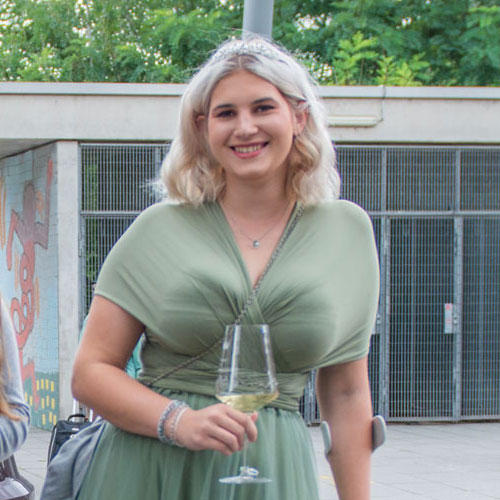 Weinprinzessin Luna