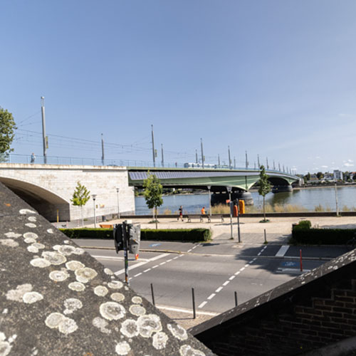 Kennedybrücke